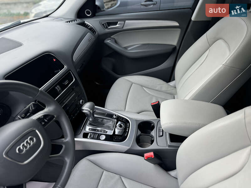 Внедорожник / Кроссовер Audi Q5 2012 в Дубно фото 37 Внедорожник / Кроссовер Audi Q5 2012 в Дубно