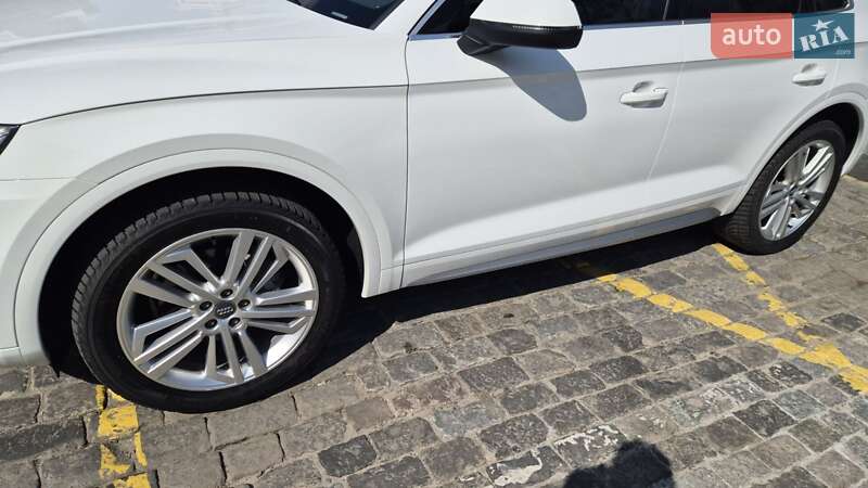 Позашляховик / Кросовер Audi Q5 2018 в Харкові фото 39 Позашляховик / Кросовер Audi Q5 2018 в Харкові