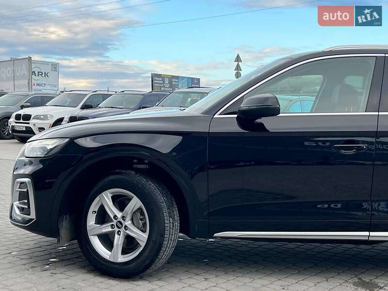 Позашляховик / Кросовер Audi Q5 2020 в Львові фото 3 Позашляховик / Кросовер Audi Q5 2020 в Львові