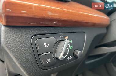 Позашляховик / Кросовер Audi Q5 2020 в 