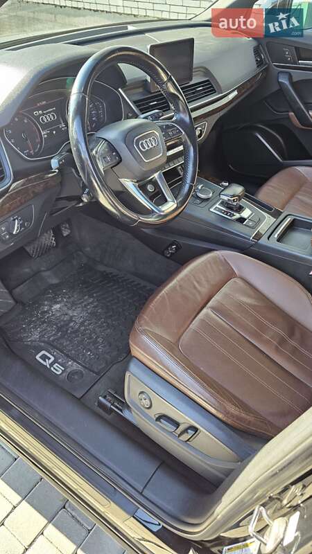 Внедорожник / Кроссовер Audi Q5 2019 в Ходорове