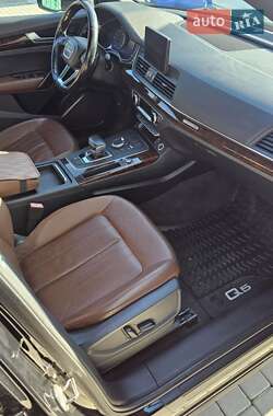 Позашляховик / Кросовер Audi Q5 2019 в 