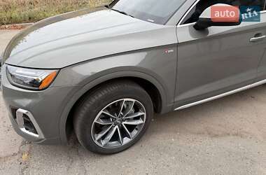 Позашляховик / Кросовер Audi Q5 2023 в  фото 3 Позашляховик / Кросовер Audi Q5 2023 в