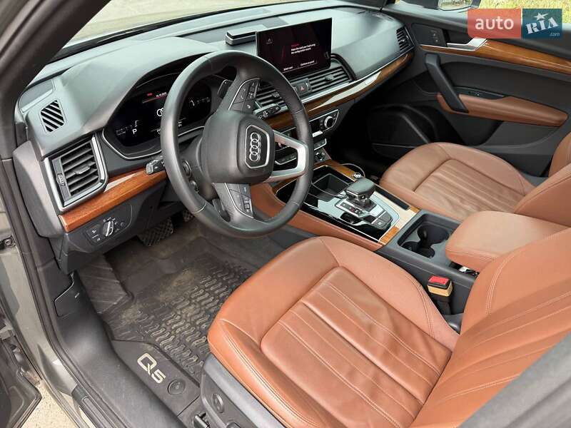 Позашляховик / Кросовер Audi Q5 2023 в Дніпрі фото 14 Позашляховик / Кросовер Audi Q5 2023 в Дніпрі