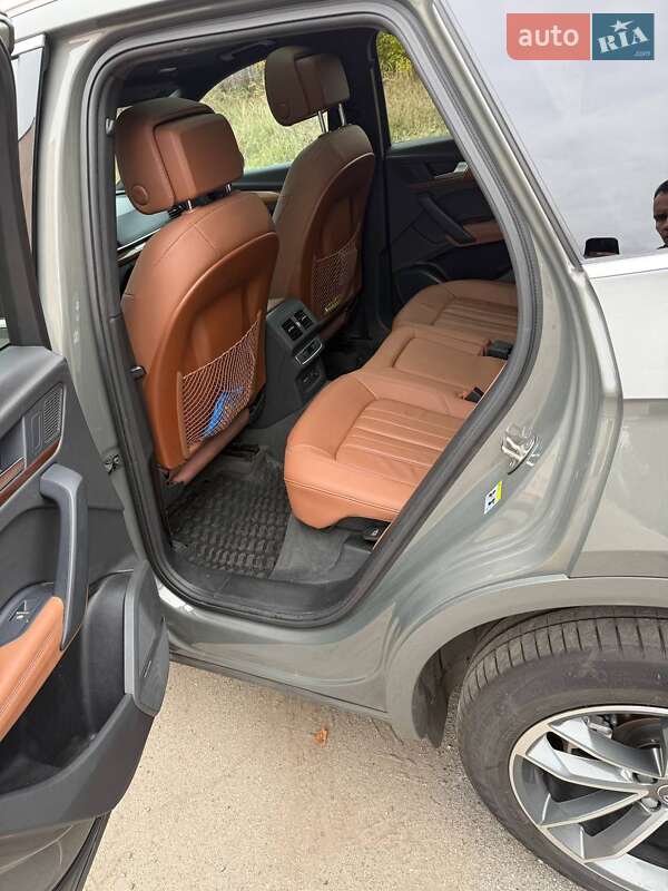 Позашляховик / Кросовер Audi Q5 2023 в Дніпрі фото 19 Позашляховик / Кросовер Audi Q5 2023 в Дніпрі