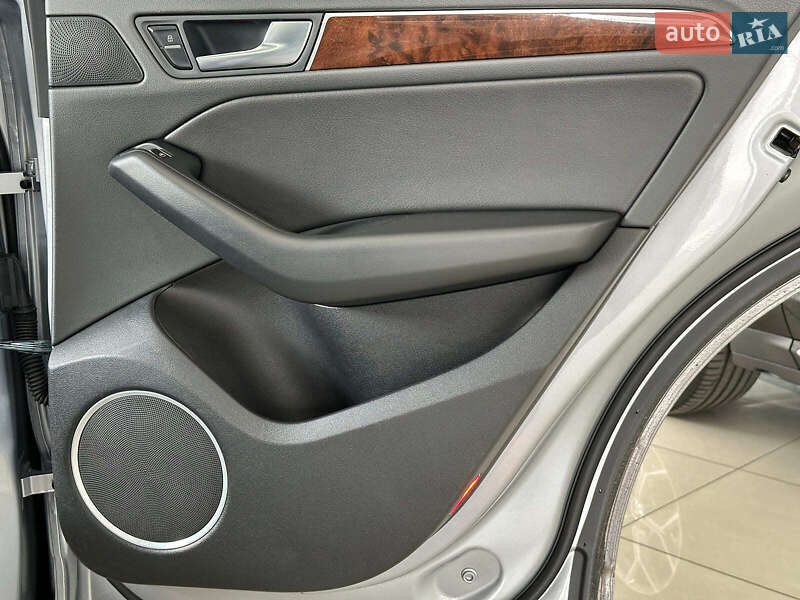 Внедорожник / Кроссовер Audi Q5 2016 в Одессе