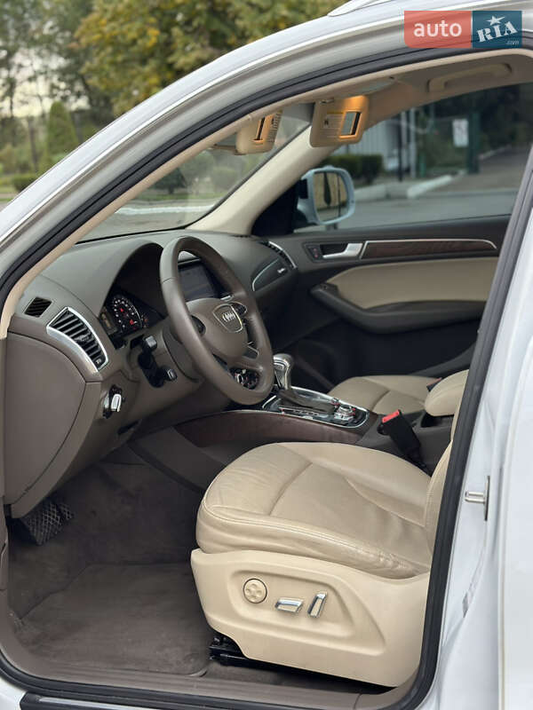 Внедорожник / Кроссовер Audi Q5 2013 в Измаиле