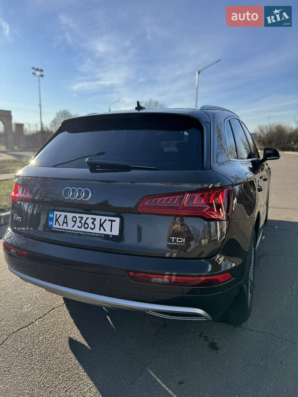 Внедорожник / Кроссовер Audi Q5 2018 в Киеве фото 4 Внедорожник / Кроссовер Audi Q5 2018 в Киеве