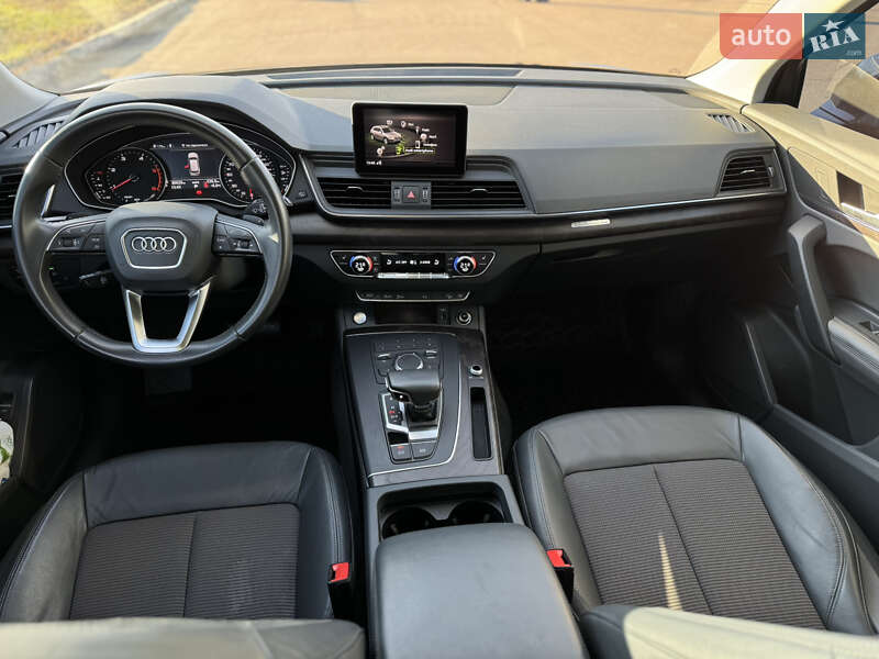 Внедорожник / Кроссовер Audi Q5 2018 в Киеве фото 20 Внедорожник / Кроссовер Audi Q5 2018 в Киеве