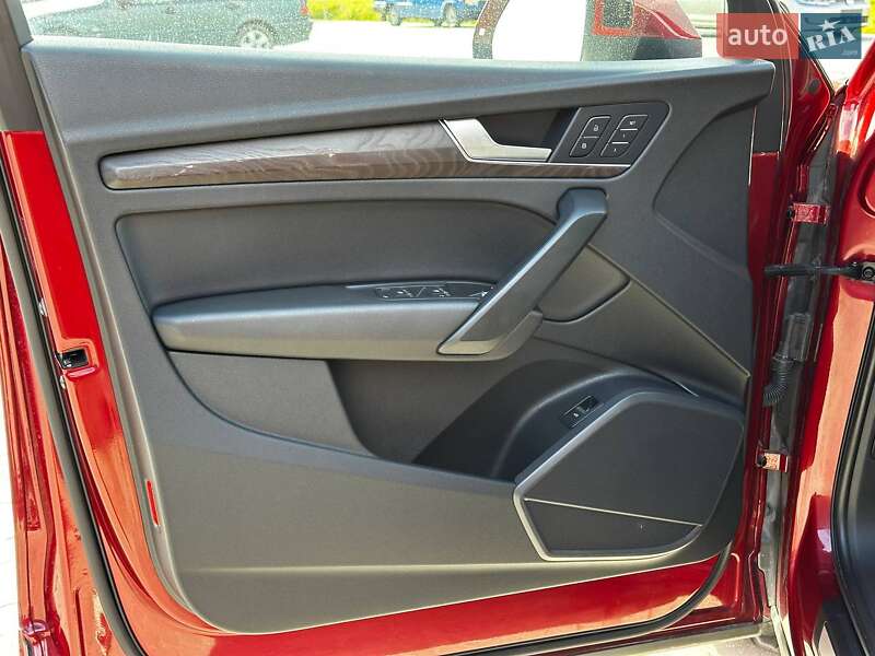 Позашляховик / Кросовер Audi Q5 2018 в Львові фото 16 Позашляховик / Кросовер Audi Q5 2018 в Львові