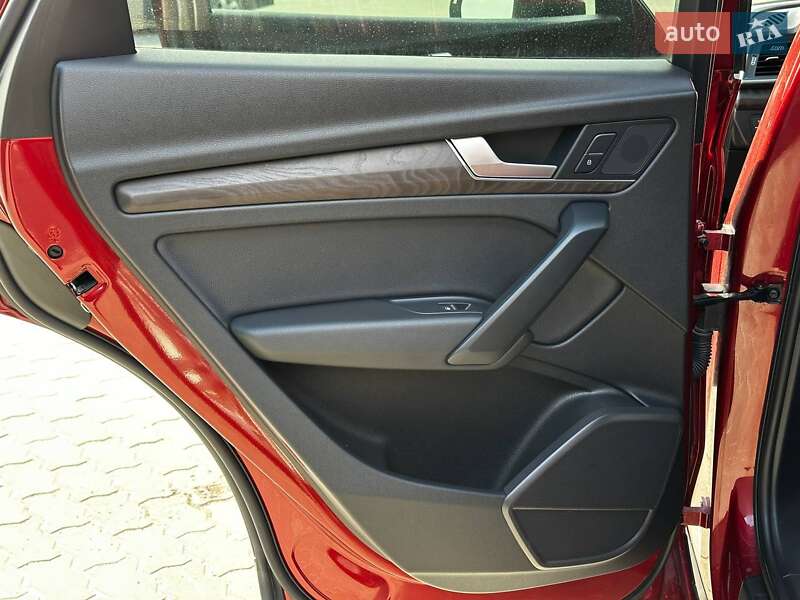 Позашляховик / Кросовер Audi Q5 2018 в Львові фото 32 Позашляховик / Кросовер Audi Q5 2018 в Львові