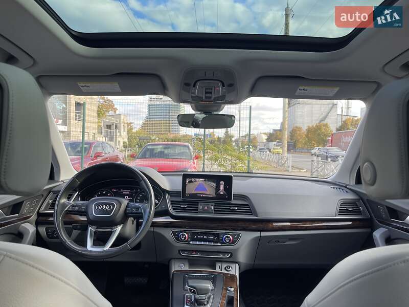 Внедорожник / Кроссовер Audi Q5 2020 в Днепре фото 14 Внедорожник / Кроссовер Audi Q5 2020 в Днепре