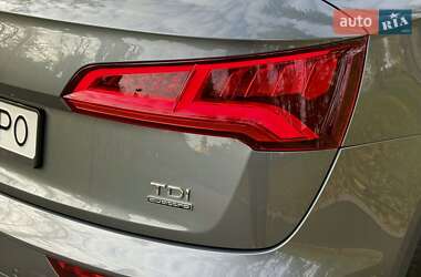 Внедорожник / Кроссовер Audi Q5 2017 в 