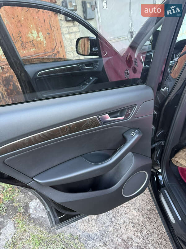 Внедорожник / Кроссовер Audi Q5 2015 в Запорожье фото 5 Внедорожник / Кроссовер Audi Q5 2015 в Запорожье