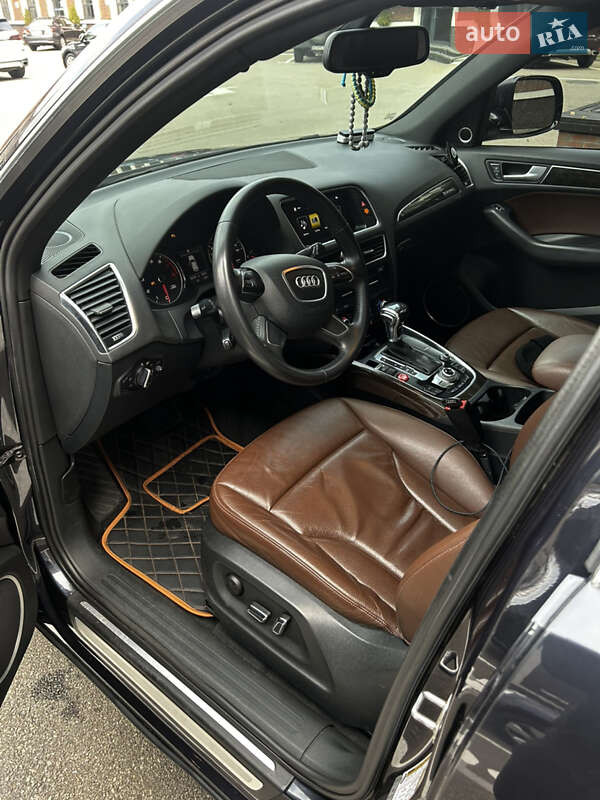 Внедорожник / Кроссовер Audi Q5 2014 в Киеве