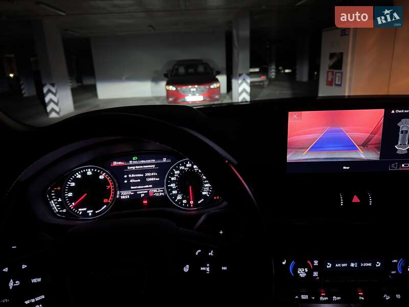 Позашляховик / Кросовер Audi Q5 2021 в Києві