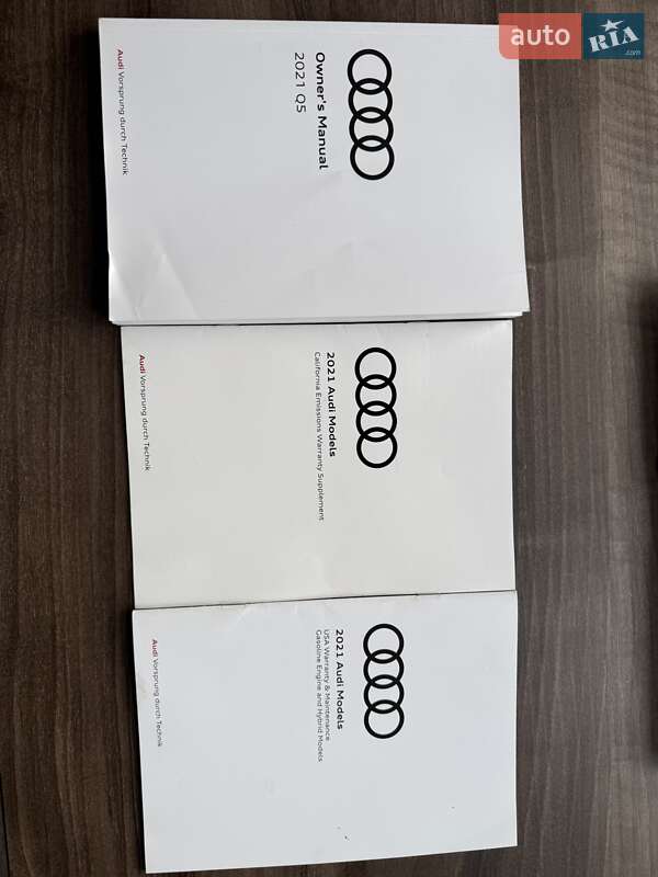 Позашляховик / Кросовер Audi Q5 2021 в Києві