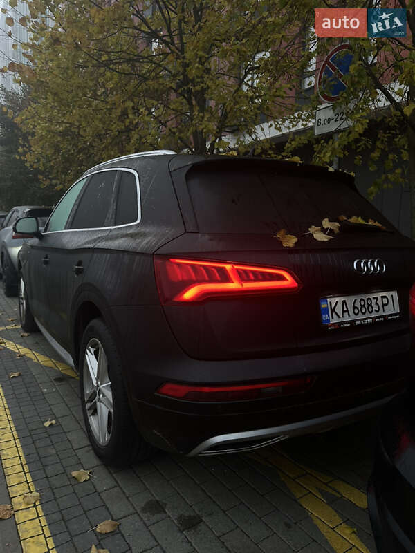 Внедорожник / Кроссовер Audi Q5 2018 в Киеве фото Внедорожник / Кроссовер Audi Q5 2018 в Киеве