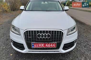 Позашляховик / Кросовер Audi Q5 2015 в Новоархангельську