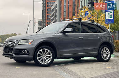 Позашляховик / Кросовер Audi Q5 2015 в 