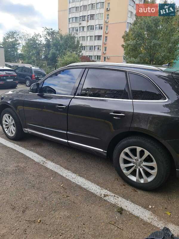 Внедорожник / Кроссовер Audi Q5 2015 в Одессе