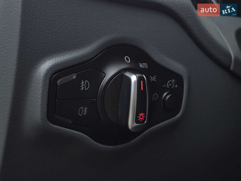 Позашляховик / Кросовер Audi Q5 2016 в Львові фото 18 Позашляховик / Кросовер Audi Q5 2016 в Львові