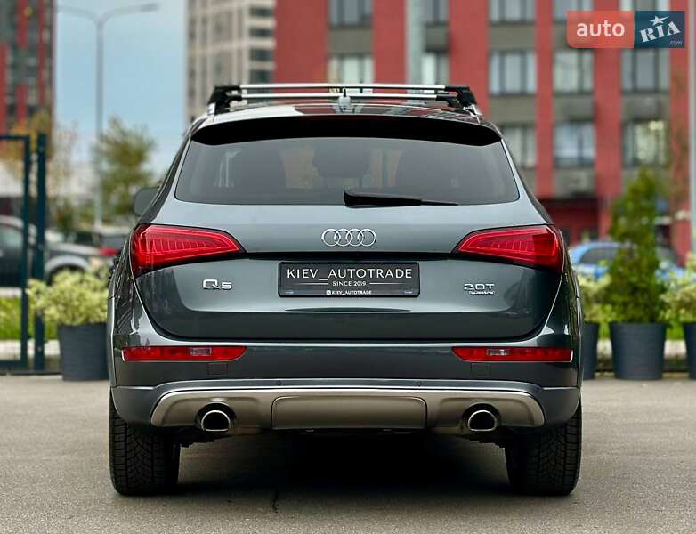 Позашляховик / Кросовер Audi Q5 2016 в Києві
