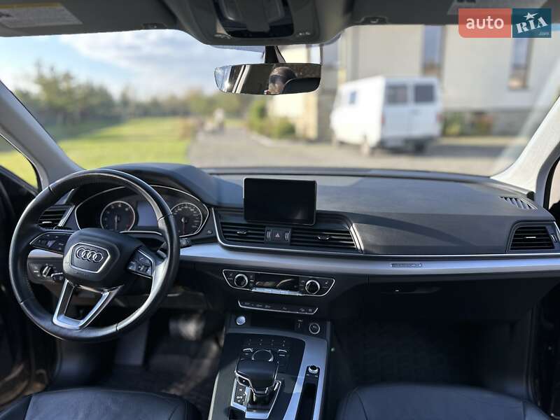 Позашляховик / Кросовер Audi Q5 2018 в Львові фото 75 Позашляховик / Кросовер Audi Q5 2018 в Львові