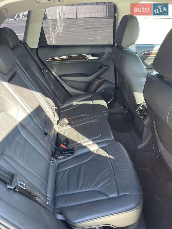 Позашляховик / Кросовер Audi Q5 2013 в Києві