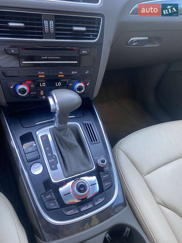 Позашляховик / Кросовер Audi Q5 2014 в Луцьку