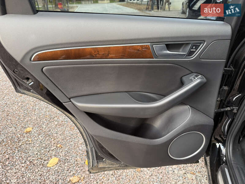 Позашляховик / Кросовер Audi Q5 2014 в Стрию