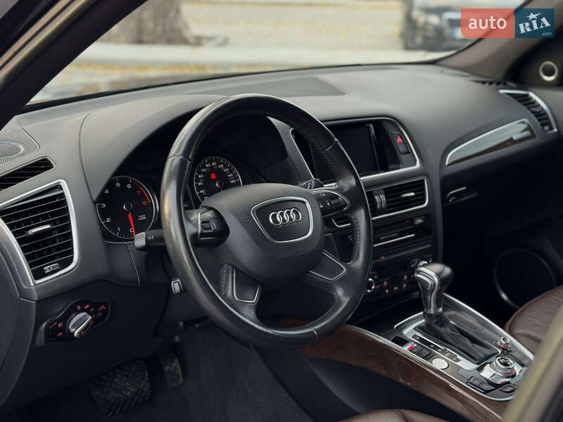 Позашляховик / Кросовер Audi Q5 2016 в Самборі фото 37 Позашляховик / Кросовер Audi Q5 2016 в Самборі