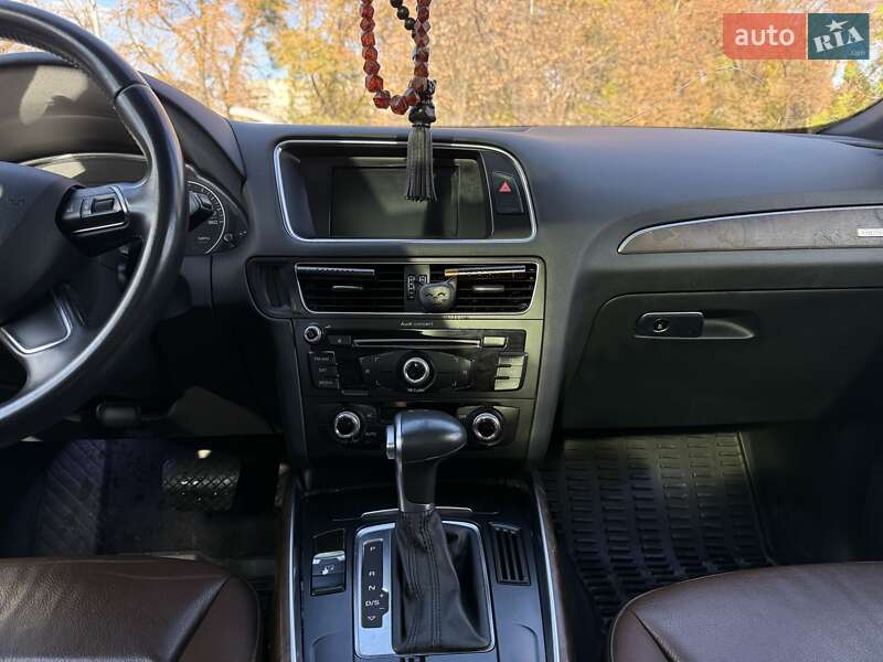 Позашляховик / Кросовер Audi Q5 2014 в Львові