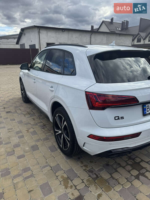 Позашляховик / Кросовер Audi Q5 2024 в Тернополі фото 10 Позашляховик / Кросовер Audi Q5 2024 в Тернополі