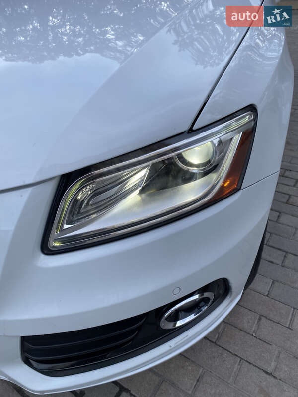 Внедорожник / Кроссовер Audi Q5 2015 в Львове