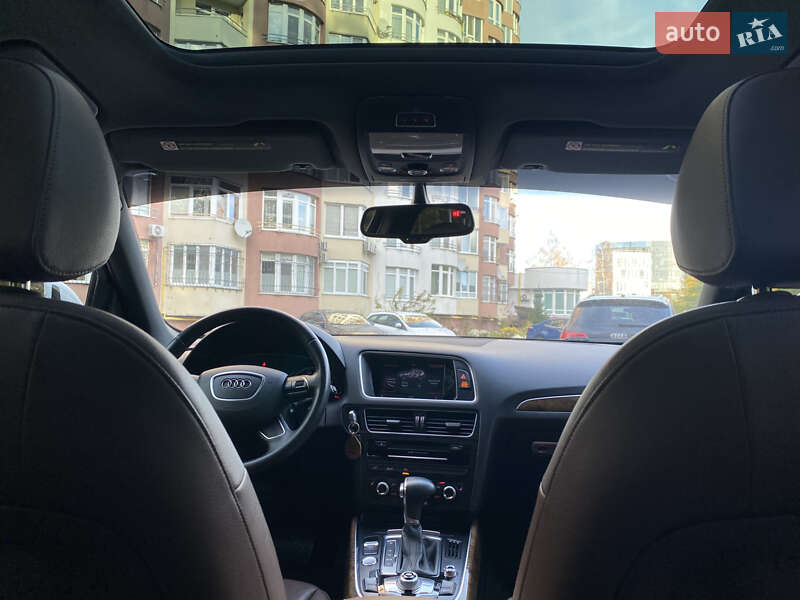 Внедорожник / Кроссовер Audi Q5 2015 в Львове