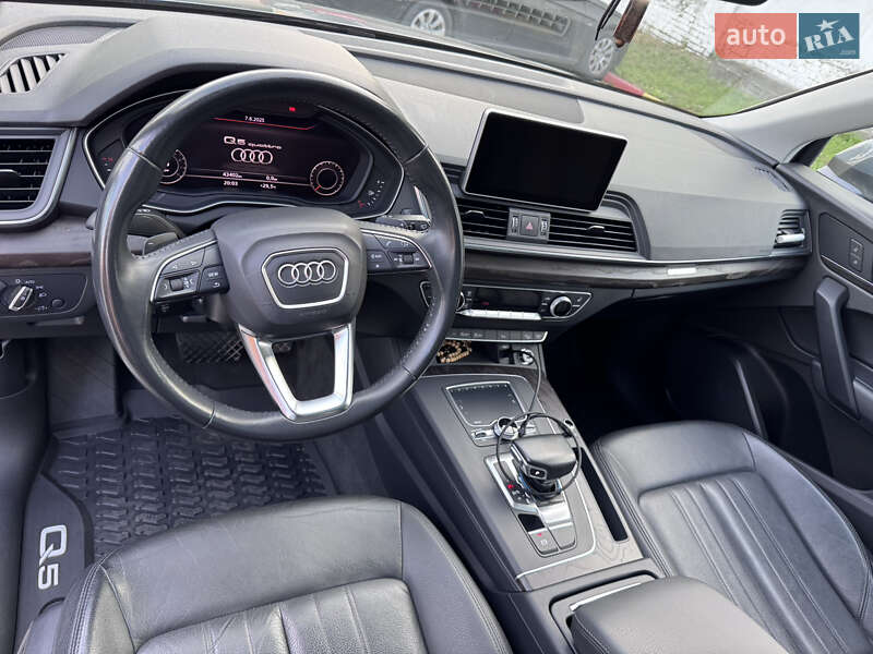 Позашляховик / Кросовер Audi Q5 2018 в Львові фото 6 Позашляховик / Кросовер Audi Q5 2018 в Львові