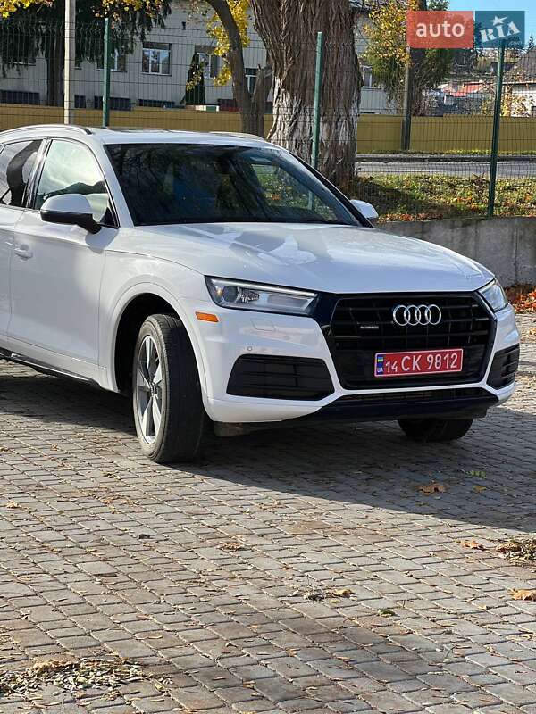 Внедорожник / Кроссовер Audi Q5 2020 в Львове фото 6 Внедорожник / Кроссовер Audi Q5 2020 в Львове