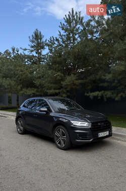 Позашляховик / Кросовер Audi Q5 2018 в Житомирі