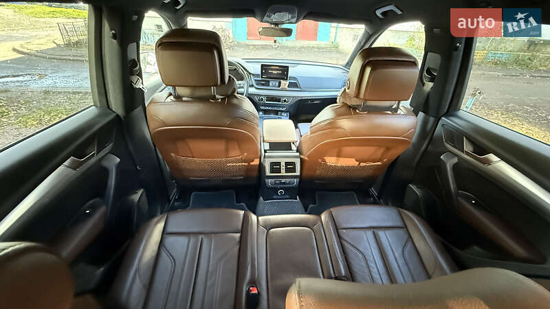 Позашляховик / Кросовер Audi Q5 2018 в Житомирі фото 30 Позашляховик / Кросовер Audi Q5 2018 в Житомирі