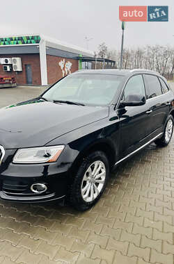 Внедорожник / Кроссовер Audi Q5 2015 в 