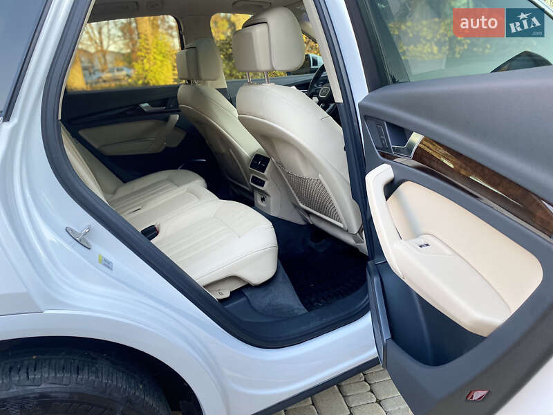 Внедорожник / Кроссовер Audi Q5 2020 в Василькове фото 30 Внедорожник / Кроссовер Audi Q5 2020 в Василькове