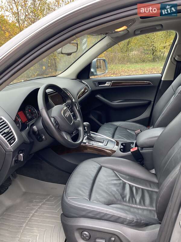 Позашляховик / Кросовер Audi Q5 2011 в Полтаві фото 17 Позашляховик / Кросовер Audi Q5 2011 в Полтаві