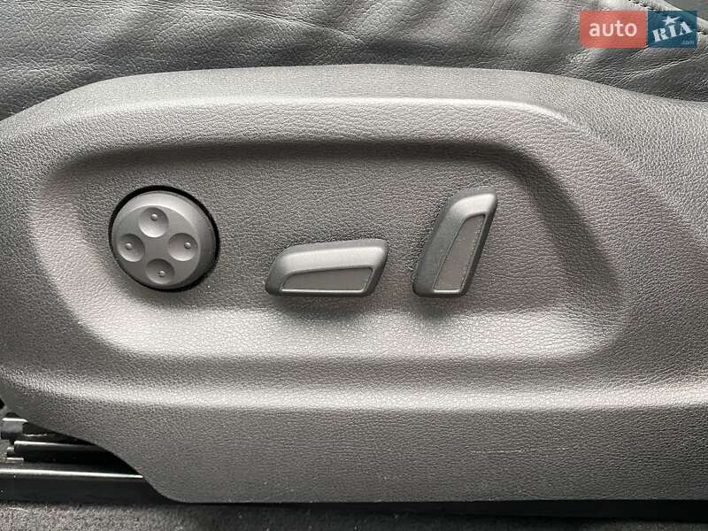 Позашляховик / Кросовер Audi Q5 2011 в Полтаві фото 16 Позашляховик / Кросовер Audi Q5 2011 в Полтаві