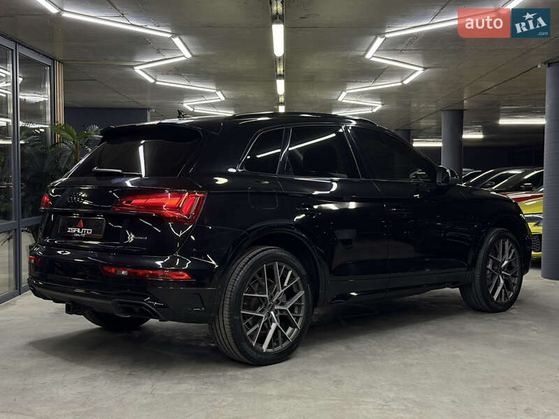 Внедорожник / Кроссовер Audi Q5 2021 в Одессе