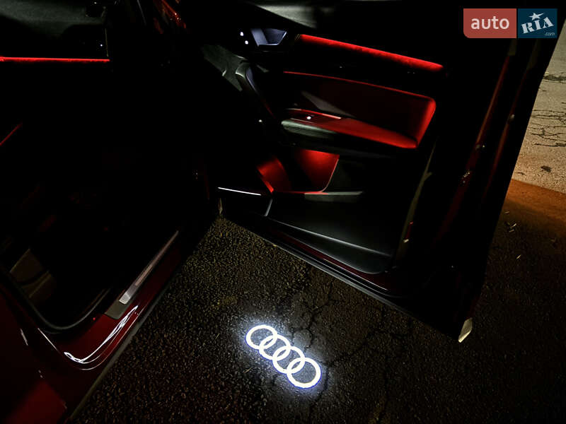 Позашляховик / Кросовер Audi Q5 2017 в Трускавці фото 24 Позашляховик / Кросовер Audi Q5 2017 в Трускавці