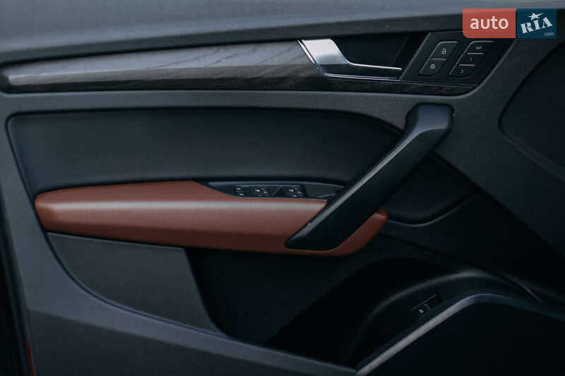 Позашляховик / Кросовер Audi Q5 2019 в Києві фото 21 Позашляховик / Кросовер Audi Q5 2019 в Києві