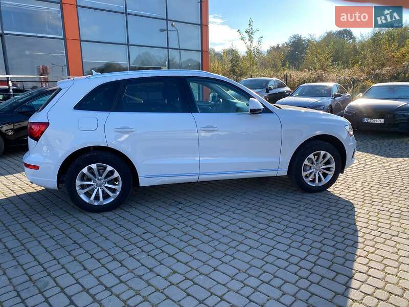 Внедорожник / Кроссовер Audi Q5 2015 в Львове