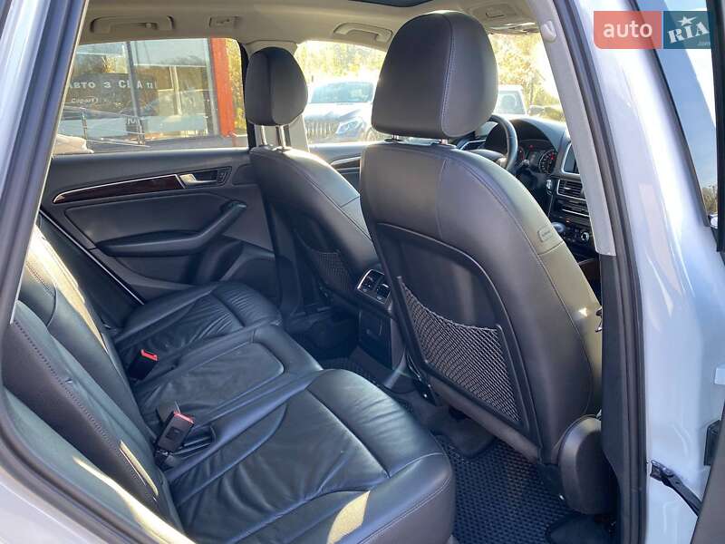 Внедорожник / Кроссовер Audi Q5 2015 в Львове