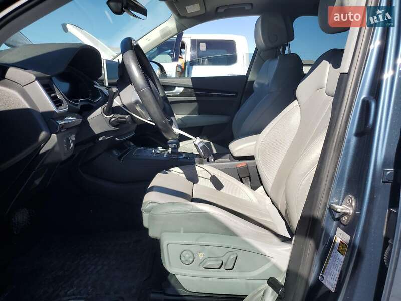 Позашляховик / Кросовер Audi Q5 2018 в Рівному